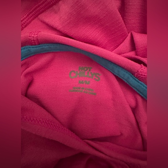 Hot Chillys Women’s long sleeve hooded Top with thumb holes New With Tag size M - Picture 9 of 10